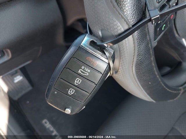 KIA Optima Lx 2018 5XXGT4L34JG258251 Image 11