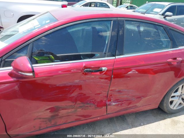 1FA6P0H7XE5403992 Ford FUSION SE