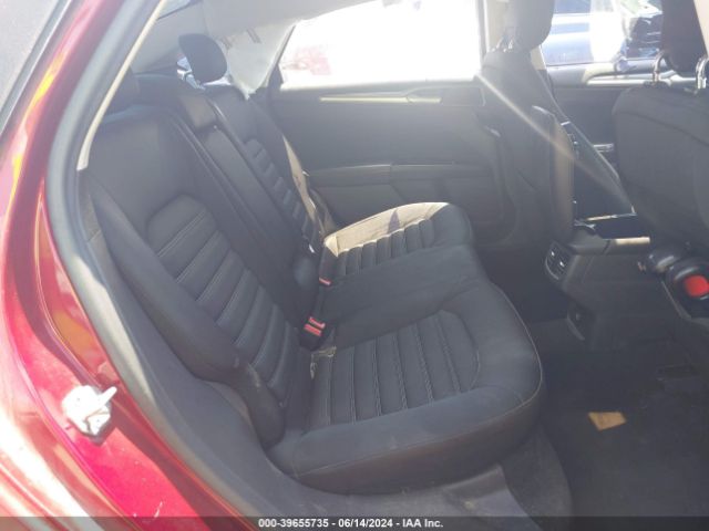 1FA6P0H7XE5403992 Ford FUSION SE