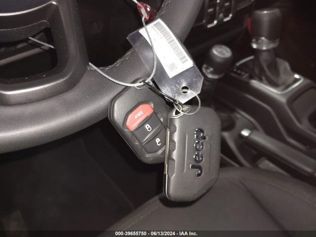 1C6HJTAG3PL523560 Jeep Gladiator Sport S 4x4