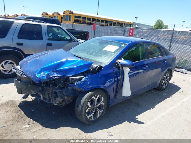 KIA Forte Lxs 2019 3KPF24AD2KE060076 Image 2