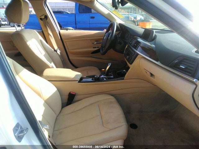 BMW 320i Xdrive 2015 WBA3C3C55FP664174 Image 5