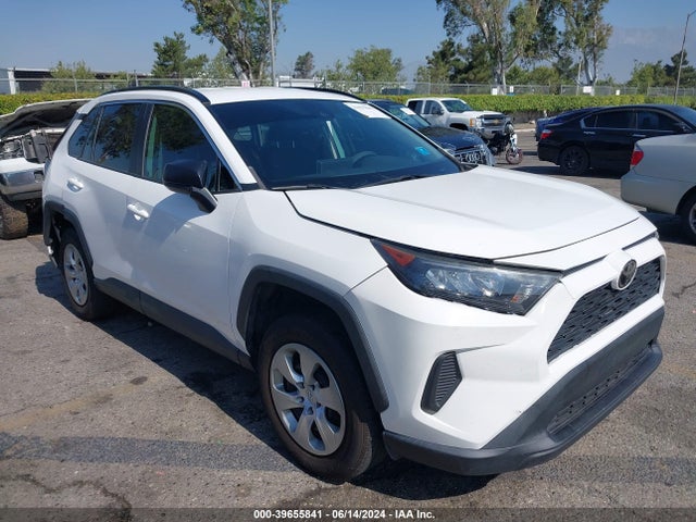 Toyota RAV4 LE 2019 2T3H1RFV0KW006595 Image 1