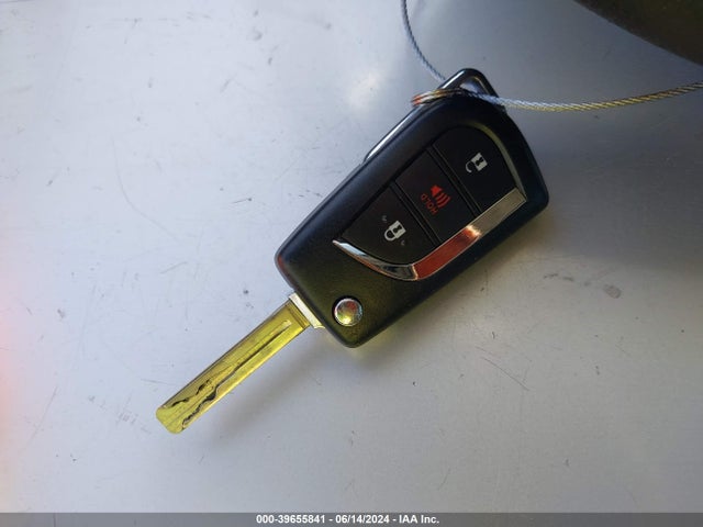 Toyota RAV4 LE 2019 2T3H1RFV0KW006595 Image 11
