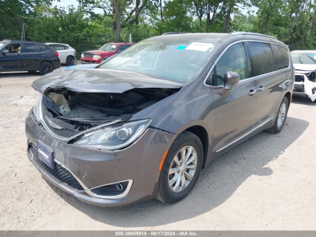 2C4RC1EG9JR188972 Chrysler Pacifica Touring L Plus