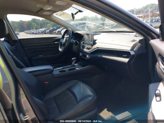 1N4BL4CV1KC217420 Nissan Altima 2.5 Sr
