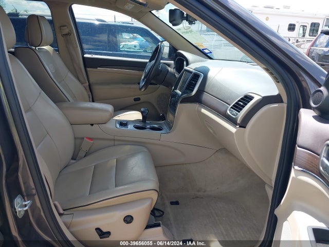 1C4RJFCG4FC860264 Jeep Grand Cherokee Overland