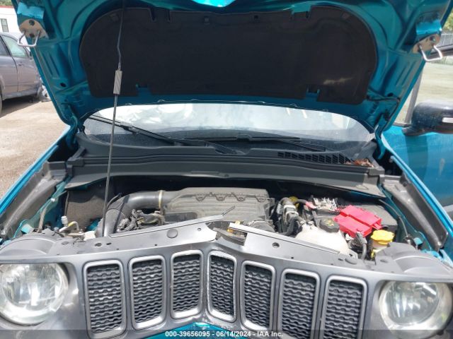 ZACNJDD11NPN50822 Jeep Renegade Limited 4x4