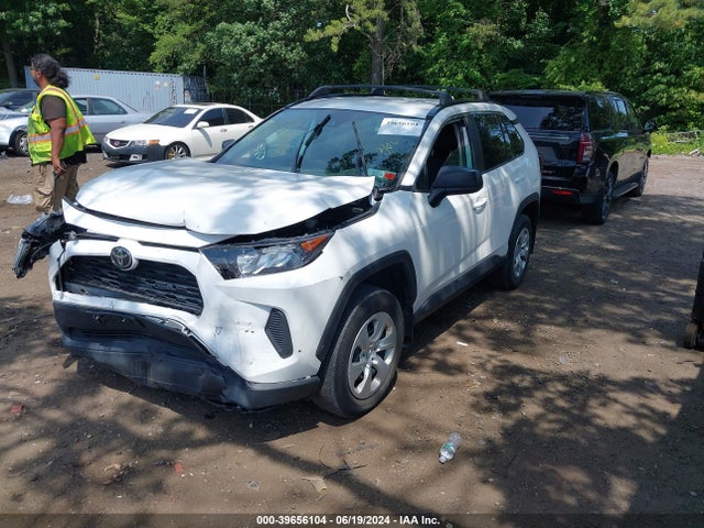 Toyota RAV4 LE 2020 2T3F1RFV1LW135745 Image 2