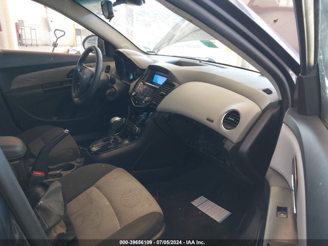 Chevrolet Cruze Ls Auto 2014 1G1PA5SH3E7177192 Image 5