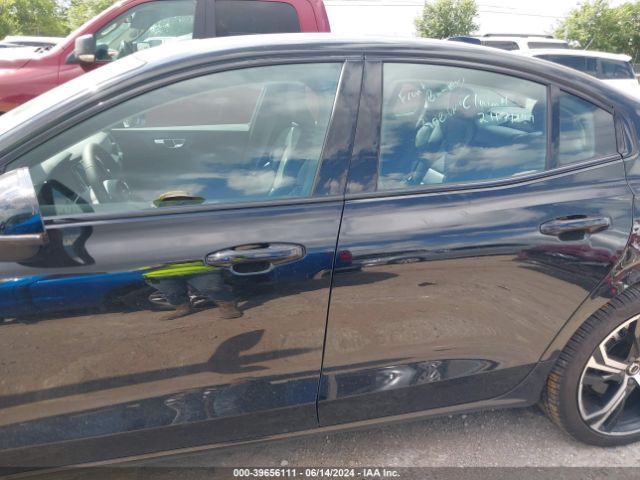 7JRL12FK8RG295269 Volvo S60 B5 Core Dark Theme