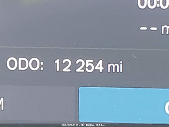7JRL12FK8RG295269 Volvo S60 B5 Core Dark Theme