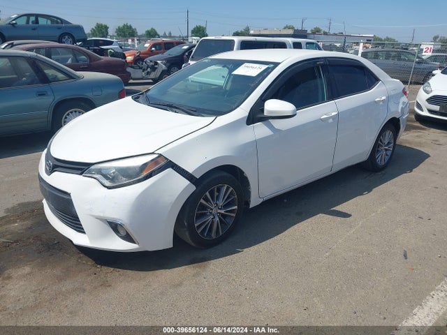 Toyota Corolla Le Plus 2015 5YFBURHE3FP182678 Image 2