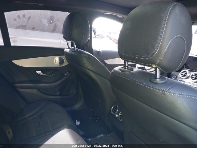 W1KWF8DB4MR649147 Mercedes-Benz C 300 Sedan
