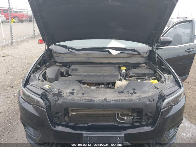 1C4PJMCB9KD442982 Jeep Cherokee Latitude 4x4
