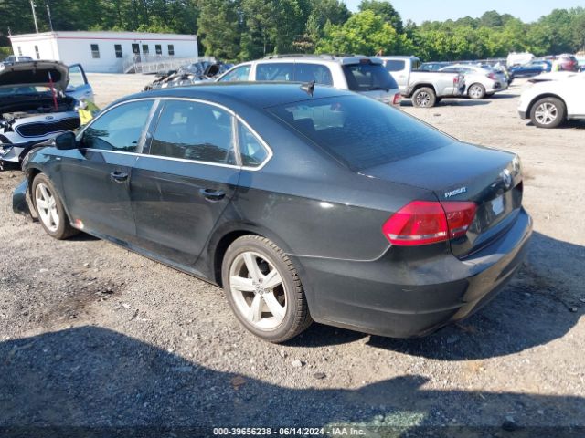 1VWAS7A35EC034552 Volkswagen Passat 1.8t Wolfsburg Edition