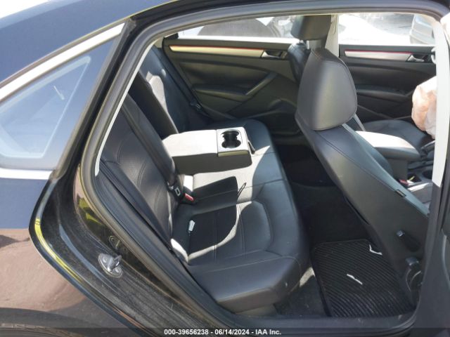 1VWAS7A35EC034552 Volkswagen Passat 1.8t Wolfsburg Edition
