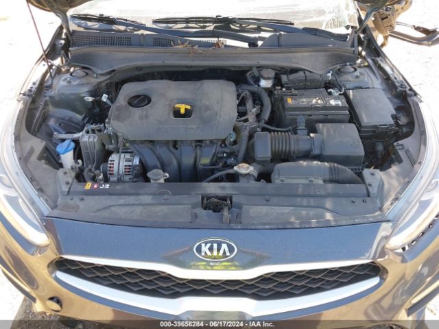 3KPF24AD8ME320144 KIA FORTE FE