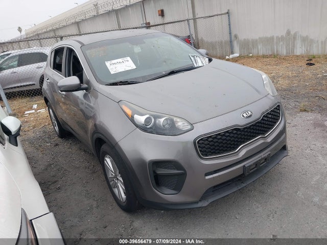 2018 KNDPM3ACXJ7484684 main image
