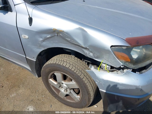 2004 MITSUBISHI OUTLANDER JA4LZ41F94U024108 Photo 5