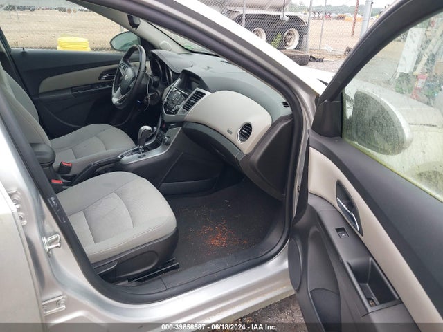 Chevrolet Cruze 1lt Auto 2014 1G1PC5SB4E7401544 Image 5