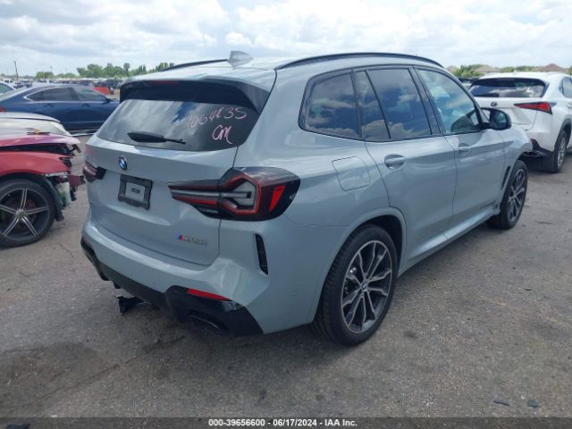 5UX83DP09R9U89108 BMW X3 M40i