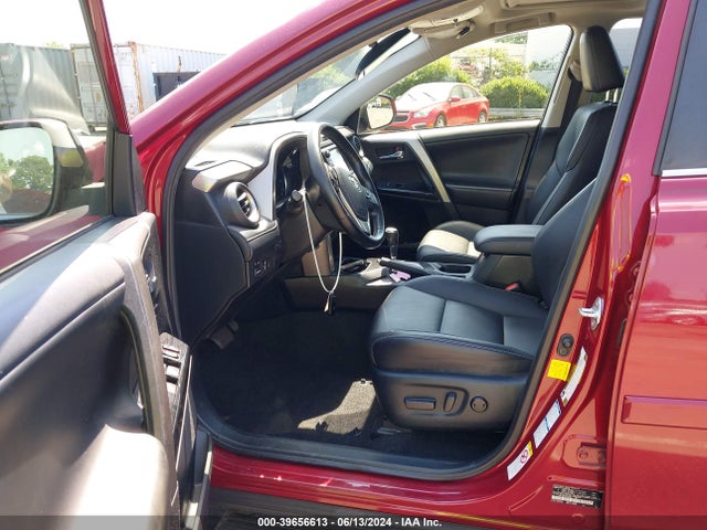 Toyota Rav4 Limited 2018 JTMDFREV9JD250985 Image 15