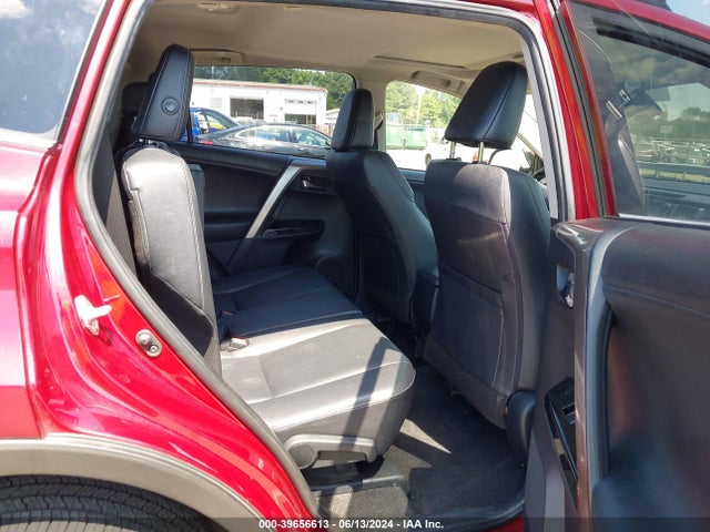 Toyota Rav4 Limited 2018 JTMDFREV9JD250985 Image 8