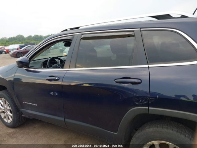 1C4PJMCS8EW320283 Jeep Cherokee Latitude