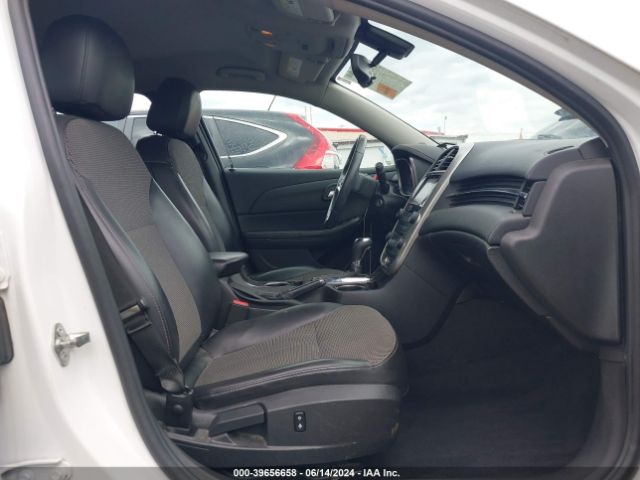 1G11D5SL1FU115018 Chevrolet MALIBU 2LT