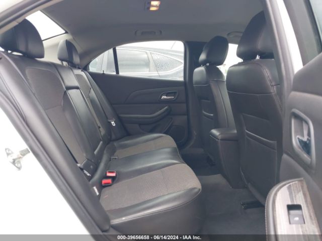 1G11D5SL1FU115018 Chevrolet MALIBU 2LT