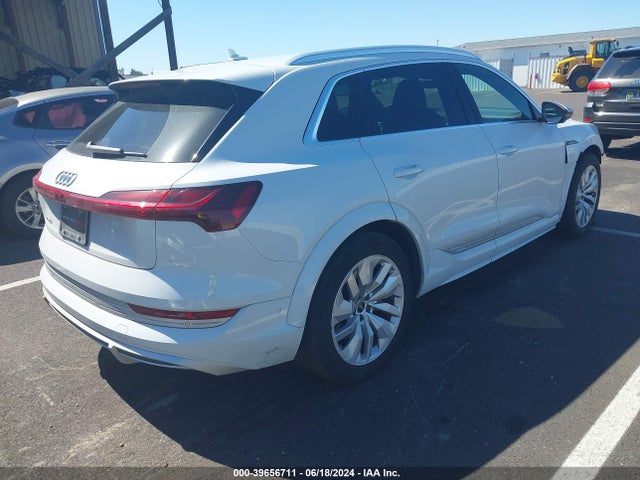 2022 AUDI E-TRON S WA1ACBGE3NB040443 Photo 3