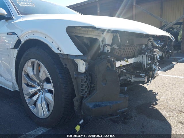 2022 AUDI E-TRON S WA1ACBGE3NB040443 Photo 5