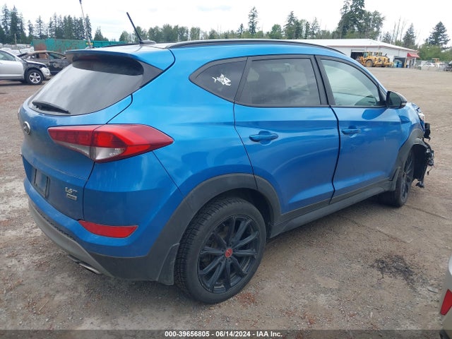 Hyundai Tucson Night 2017 KM8J3CA22HU443294 Image 4