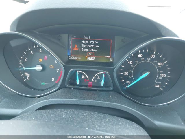 1FMCU9JD0HUE62615 Ford Escape Titanium