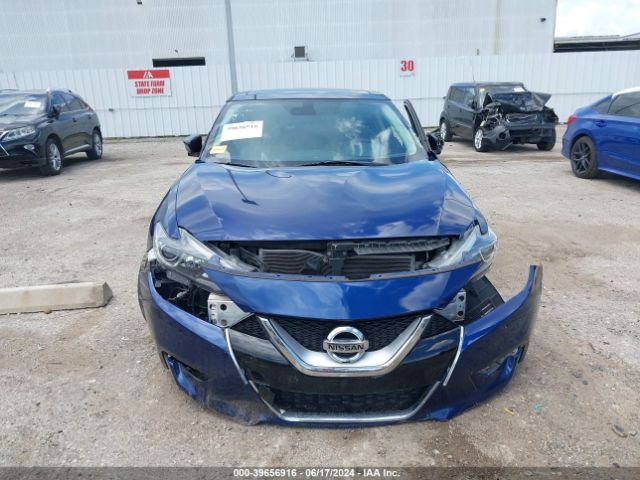 1N4AA6AP9HC442890 Nissan Maxima 3.5 Platinum