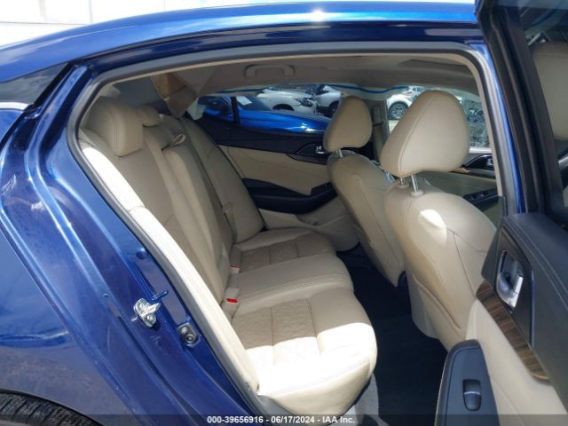 1N4AA6AP9HC442890 Nissan Maxima 3.5 Platinum