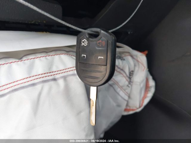 1FADP3F28HL279382 Ford FOCUS SE