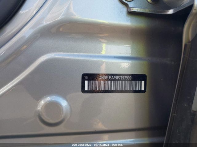 KNDPU3AF9P7197999 KIA Sportage Lx