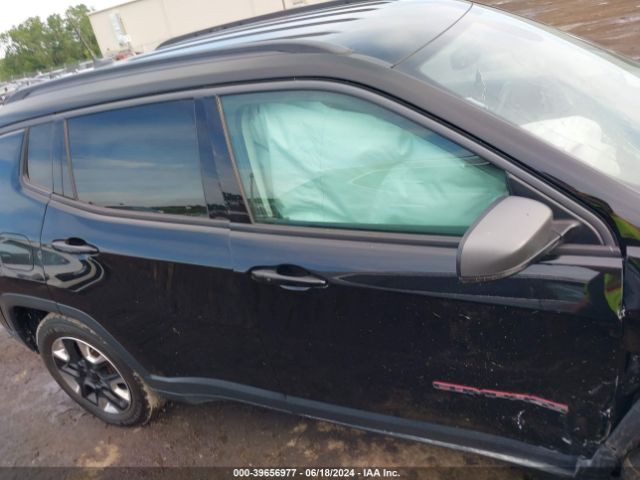 3C4NJDDB2JT169043 Jeep Compass Trailhawk 4x4