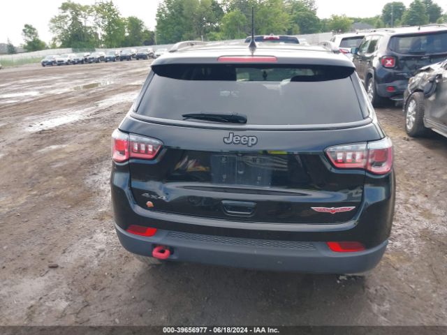 3C4NJDDB2JT169043 Jeep Compass Trailhawk 4x4