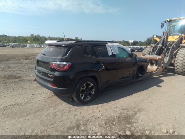 3C4NJDDB2JT169043 Jeep Compass Trailhawk 4x4