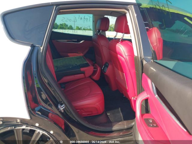 ZN661XUA0JX279038 Maserati Levante