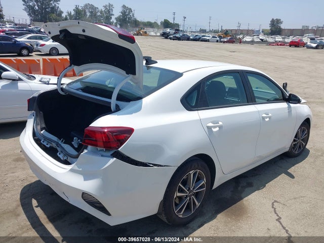 KIA Forte Lxs 2023 3KPF24AD7PE578370 Image 4