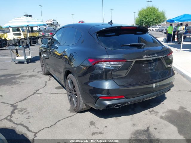 ZN661YUM5NX406825 Maserati Levante Modena