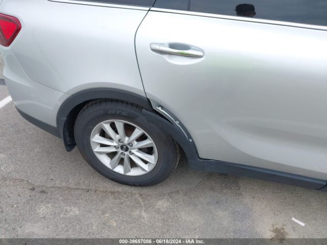 5XYPG4A37KG456505 KIA Sorento 2.4l Lx