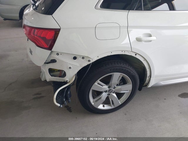 WA1BNAFY6J2002963 Audi Q5 2.0t Premium/2.0t Tech Premium