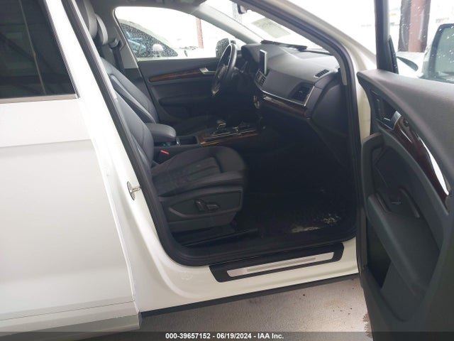 WA1BNAFY6J2002963 Audi Q5 2.0t Premium/2.0t Tech Premium