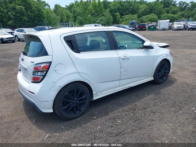 Chevrolet Sonic Premier Auto 2018 1G1JF6SB5J4122294 Image 4
