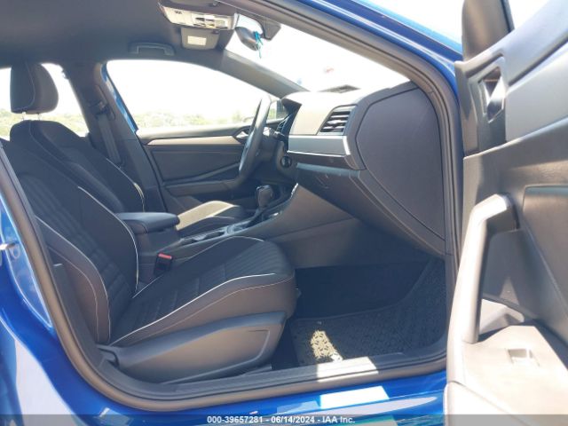 3VWBM7BU0PM017472 Volkswagen Jetta 1.5t Sport